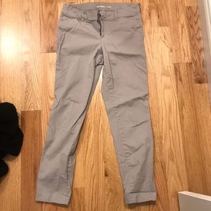 Old Navy Pixie Pant